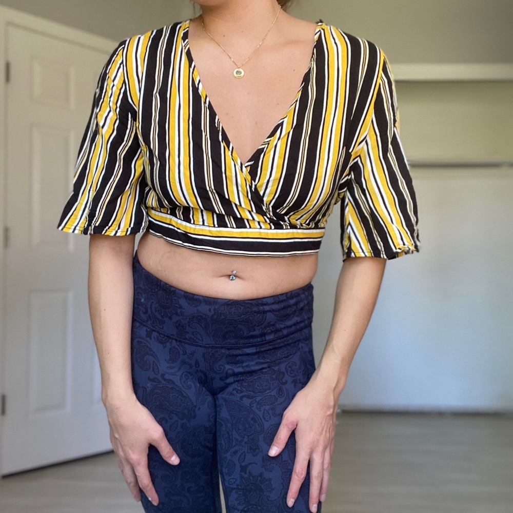 Yello crop top - ties in back